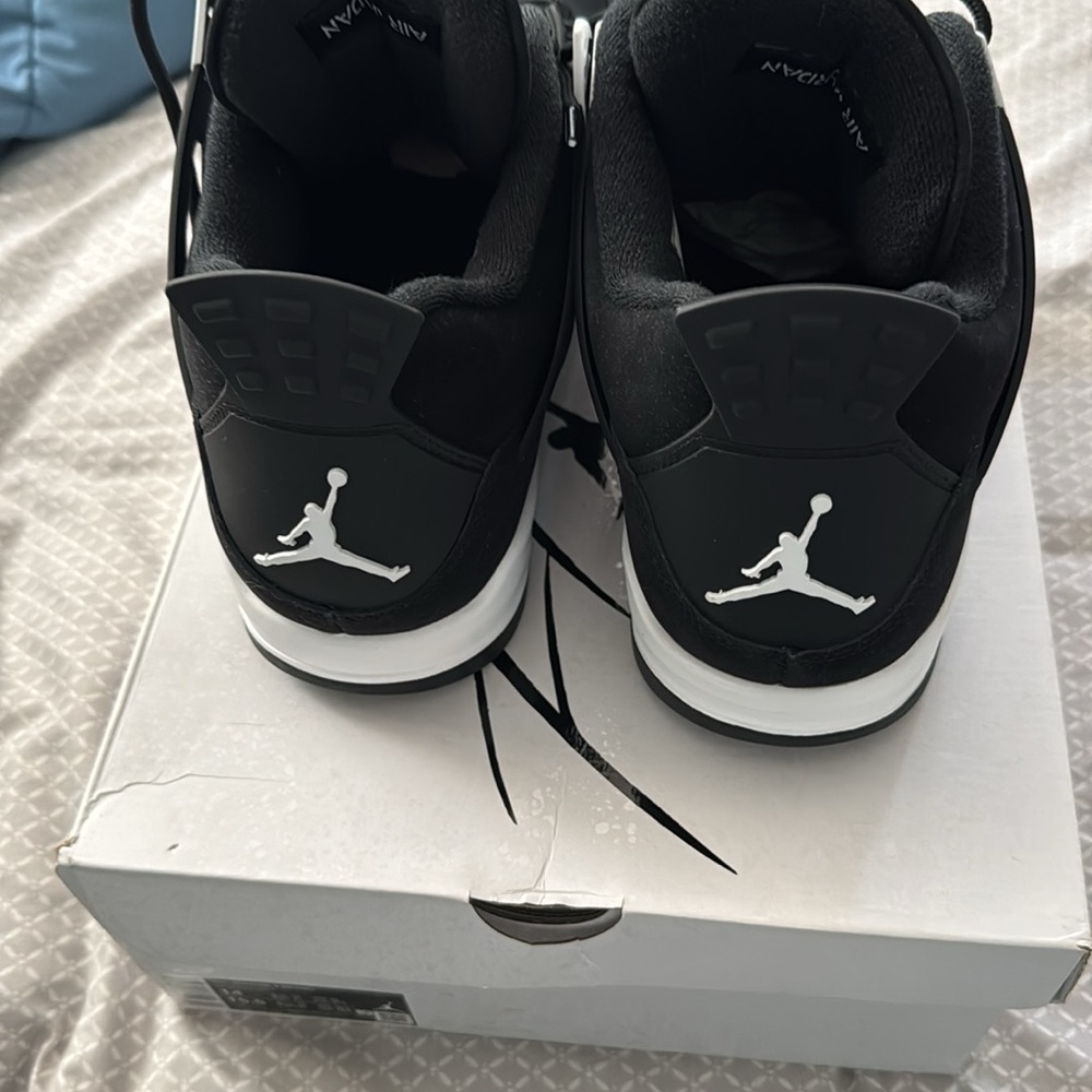 Jordan 4 retro, size 14, lightly used, with box - Picture 4 of 6